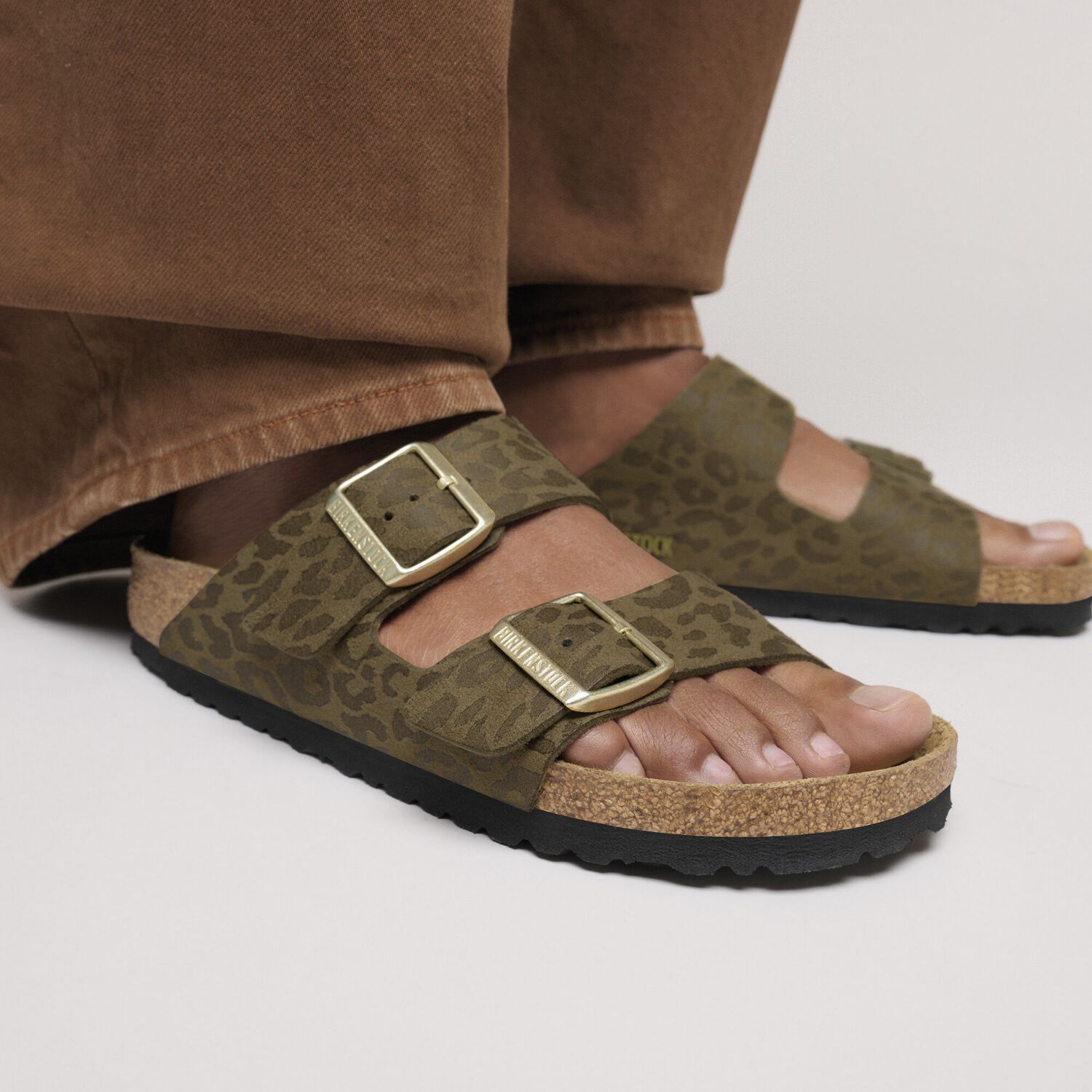 BIRKENSTOCK SYN ARIZONA LEO KHAKI (1030594) REGULAR