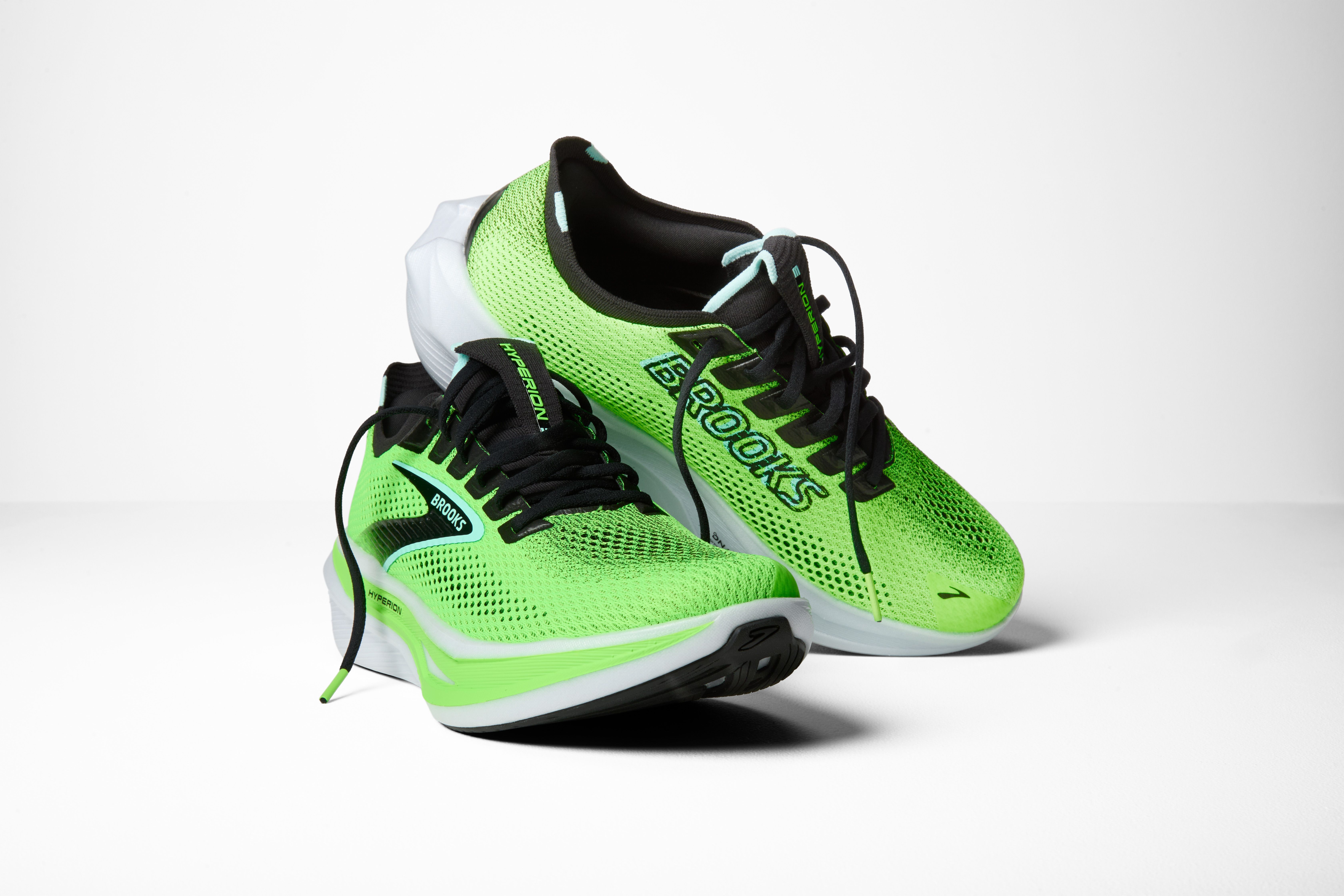 BROOKS HYPERION 3 (110465 ID 318)