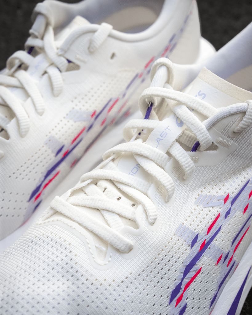 ASICS SONICBLAST TURBO FF 2 (1011C083-100M)