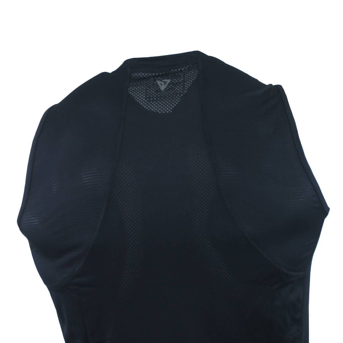 MAGNETIC NORTH MENS 2F PRO SLEEVELESSTEE (24009-BLACK)