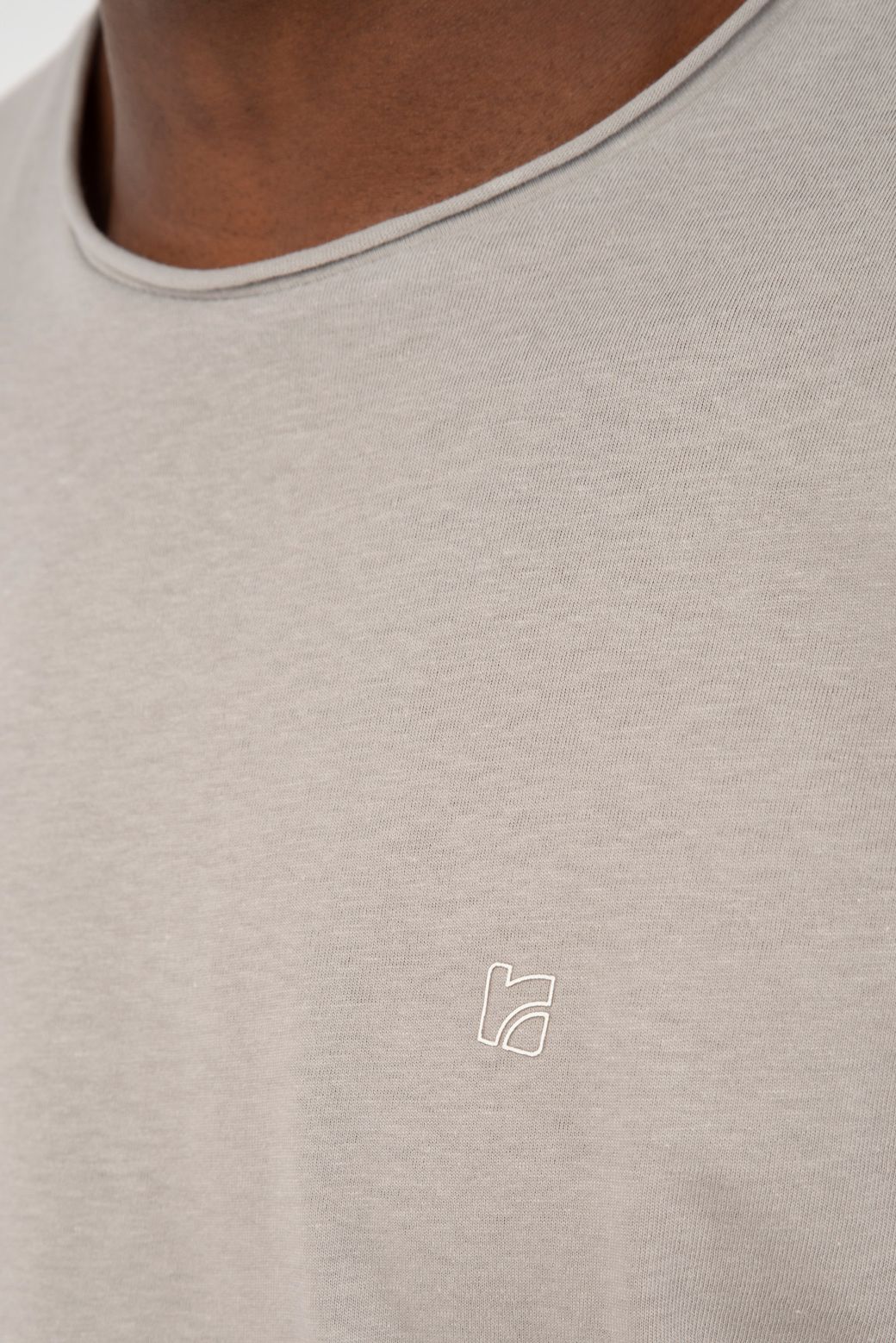 REBASE T-SHIRT (241.RTS.289 ASH GREY)