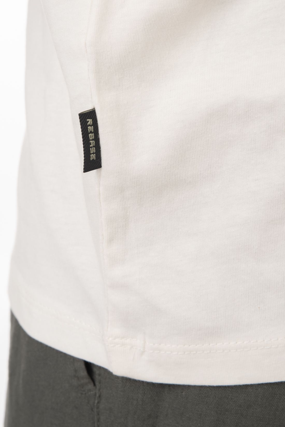 REBASE T-SHIRT (251RTS-9032-OFF WHITE)