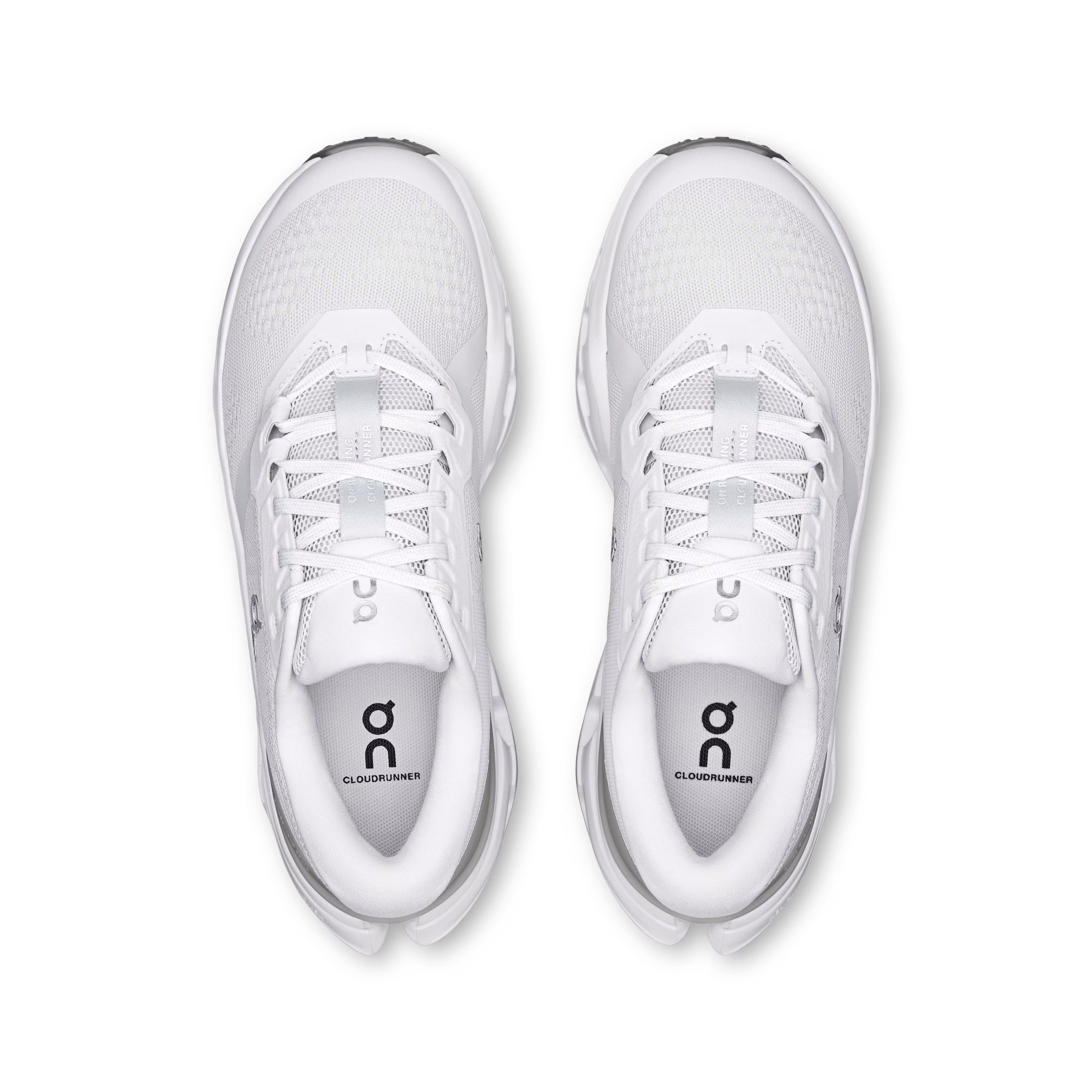 ON CLOUDRUNNER 3 (3WG10051421) FROST/CLACIER