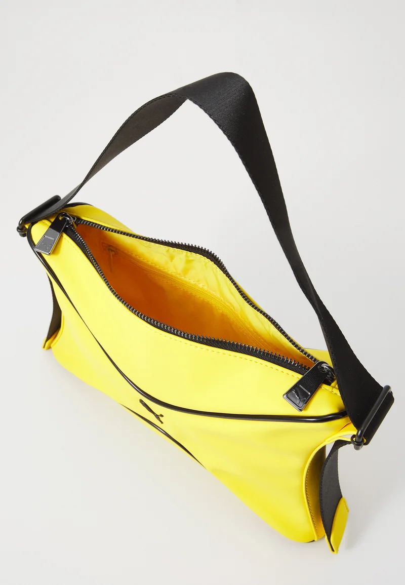 PUMA VERDE BAQUETTE SHOULDER BAG (091889-02)