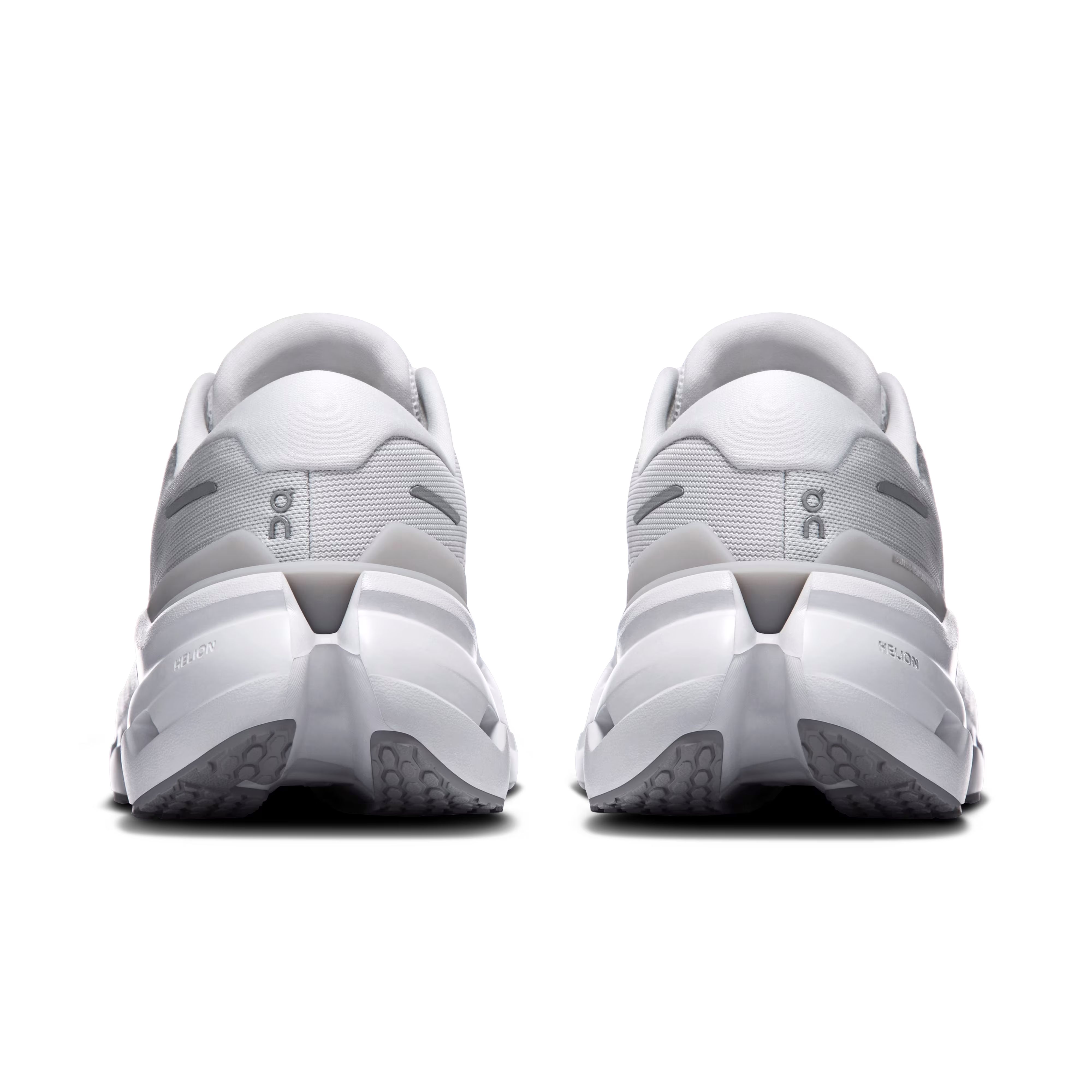 ON CLOUDRUNNER 3 (3WG10051421) FROST/CLACIER