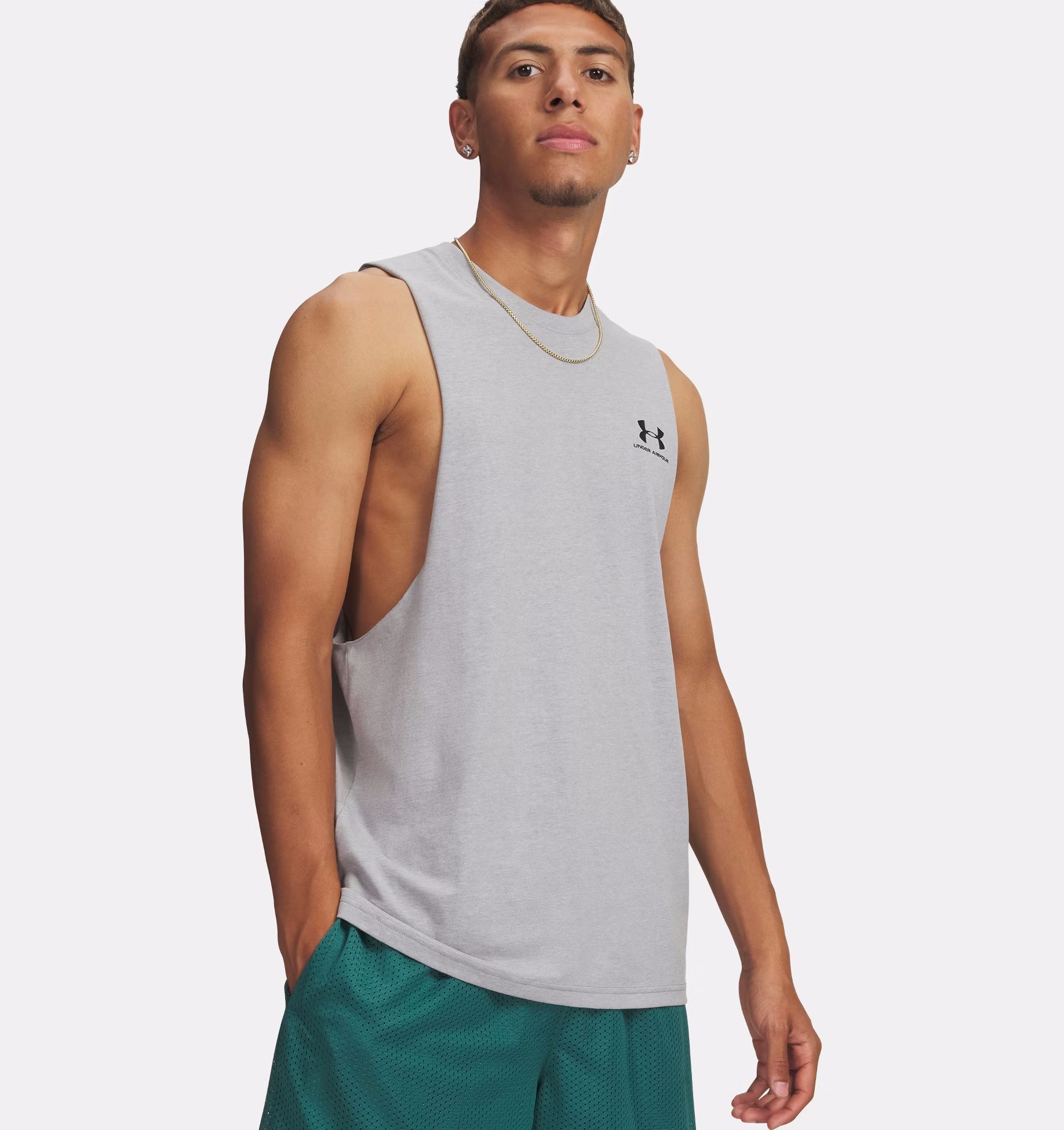 UNDER ARMOUR LEFT CHEST CUT OFF TANK T-SHIRT (1329286-035)