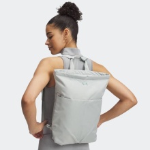 UNDER ARMOUR STUDIO LITE BACKPACK (1388909-377)