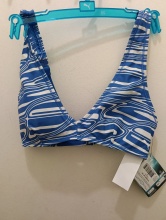 PUMA  SWIM WMNS PLUNGE TOP (947019-001)
